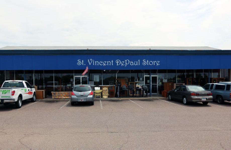 Sunnyslope Thrift Store Header Outside view of Sunnyslope Thrift Store location